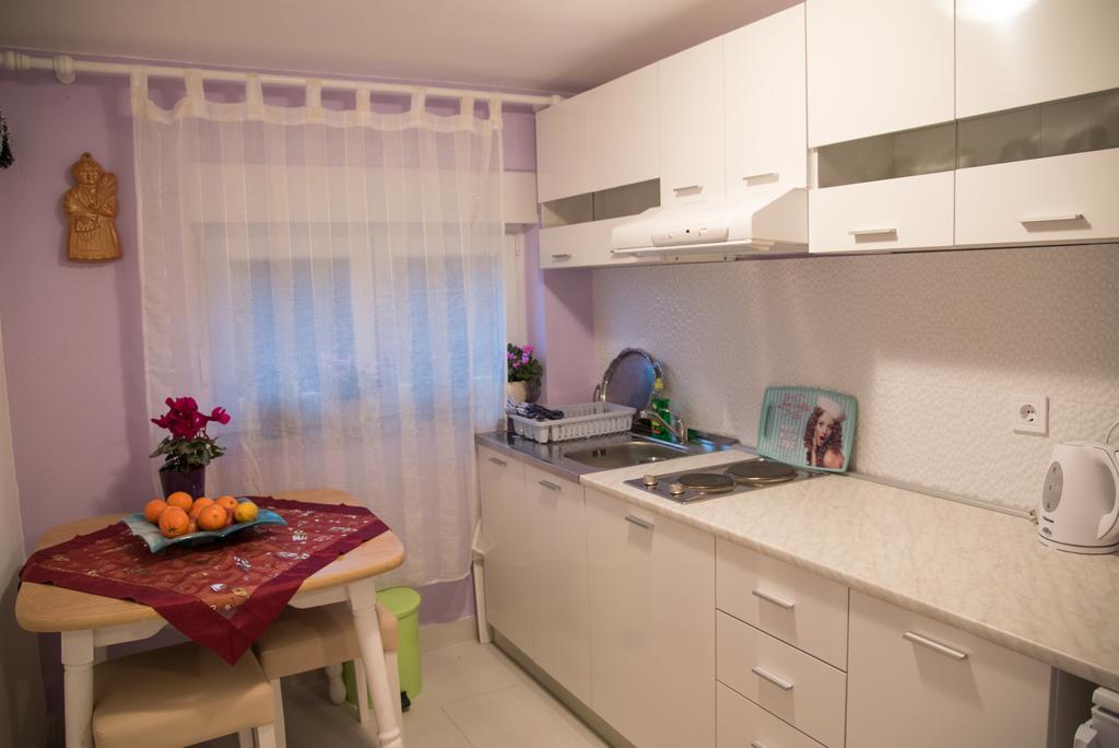 Apartman Flamingo Hotell Daruvar Exteriör bild